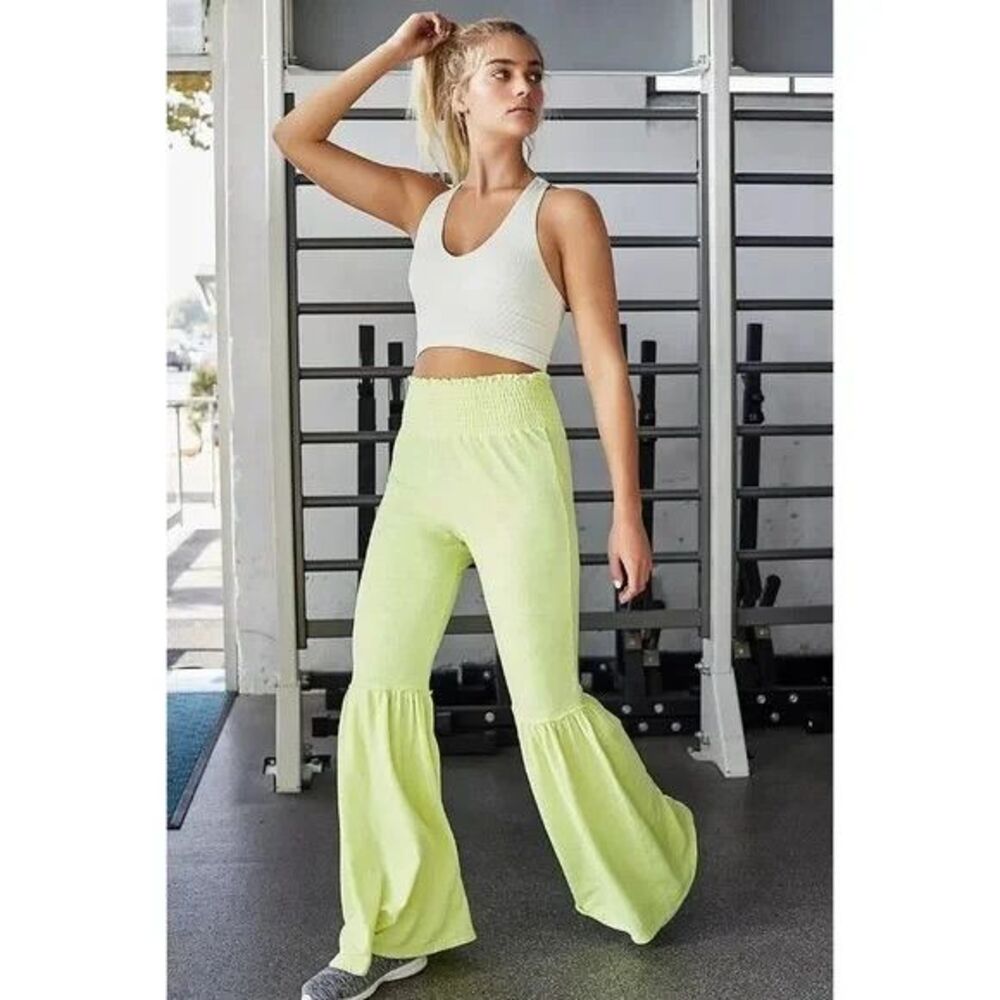 NWT Free People Feelin It Flare Pants Lime Yellow Size S Sweatpants Retro 80s